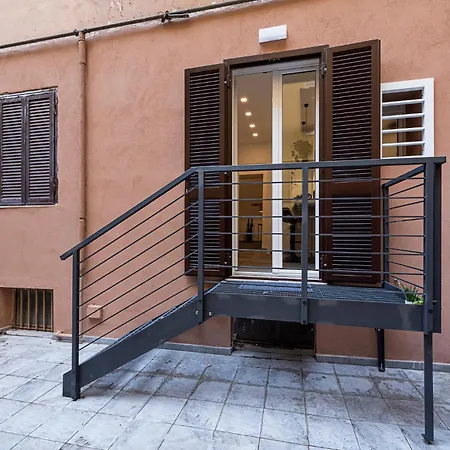 Апартаменты 24vaticansuite *